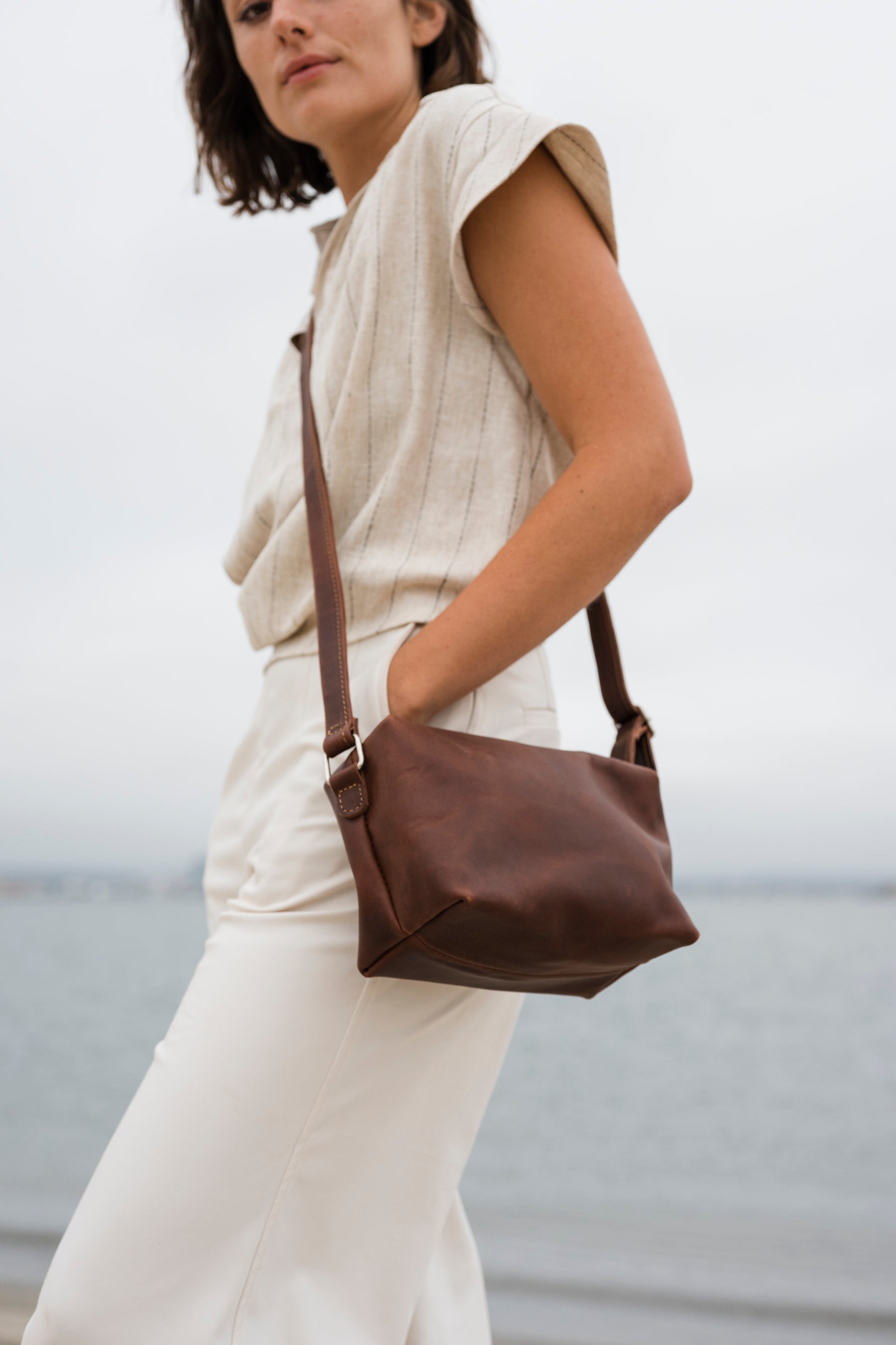 Avenue Crossbody Bag – Chestnut by MBH Leather, product view 1