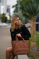 mbh-leather-icon-brown-work-travel-tote-lifestyle.png